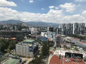 Pia Suites - Image 4