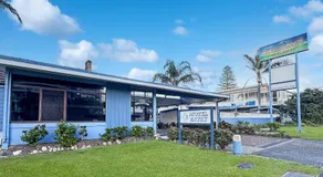 Golden Sands Motor Inn - Image 4