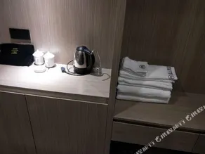 Celebrity Hotel(Zhaoyuan Jincheng Plaza Zhenhua Commercial Building Store) - Image 3