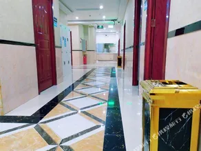 Lanxin Hotel (Zhongchuan Airport Rainbow City) - Image 4