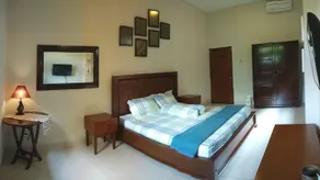 Ndalem Surokarsan - all 4 rooms for 8 pax - Image 4