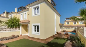 Preciosa Villa Con Piscina Privada - Villa MaPo - Image 2