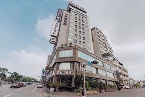 Fortune Hotel - Image 5