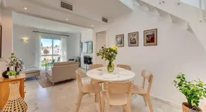 Spacious Penthouse in Los Naranjos - Up to 6 GUESTS! - Image 4