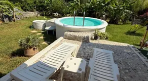 Tower Traditional Pool Villa - Image 4