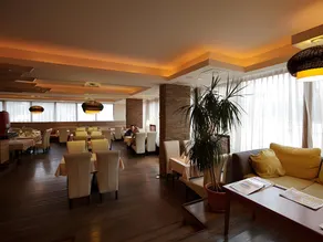 Bassiana Hotel és Étterem - Image 3