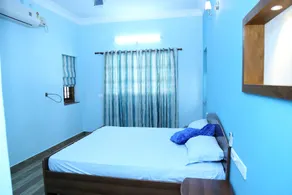 Spacious serene place with modern amenities - Image 2