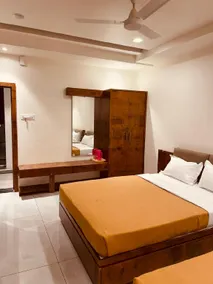 Hotel TrushaDham Near to Mahalaxmi Temple Kolhapur - Image 4