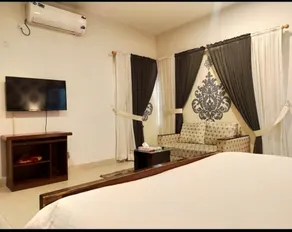 Livin Hub Guest house - Image 2