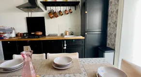 Maison Cosy avec Véranda vue sur la Loire, jardin et parking gratuit - Image 5