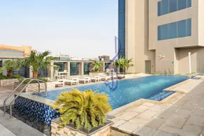 Walaa homes Luxury 2BR DAMAC Esculsiva Tower 1402 - Image 5