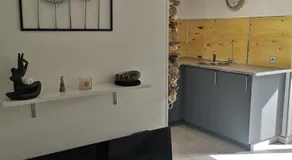 Studio zen au calme avec piscine partagée - Image 4