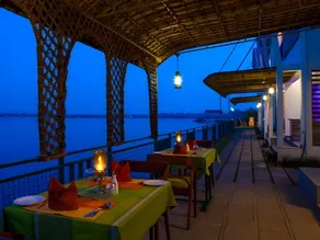 Mira's PMC Lakeshore Resort - Image 2