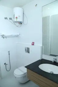 Hotel Riviera - Image 2