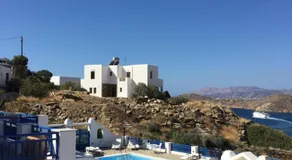 Rita's Place Hotel - Image 2