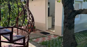 Rose Apartment with Garden & freeparking - Image 3