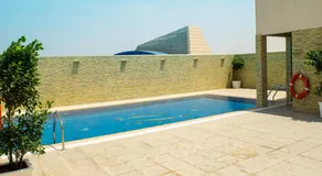 Premium Strato Hotel - Image 4