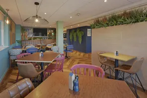 Travelodge Kingston upon Thames Central - Image 5