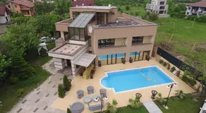 DREAM Party VILLA - Image 4