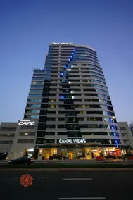 Central 1 BR apartment in Canal View Dubai - Image 3