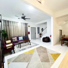 GLAMSTAY Simpang Pulai 4 Rooms with Free WIFI - Image 2