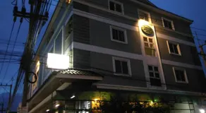 Tisaraporn Resident - Image 3