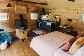 Honeywood Farm Cabins - Image 2