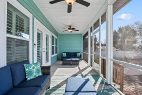 Charming Retreat, a Short Walk to Laguna Beach, with Room for 10! - Image 3