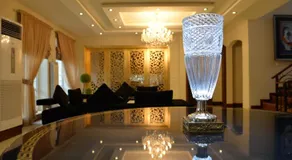 Bella Hotel - Image 5