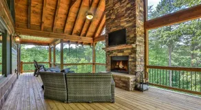 Highlands Retreat the Perfect Cabin for your relaxing experience - Image 4