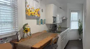 Cozy Private bedrooms Kitchen Wifi - Image 4