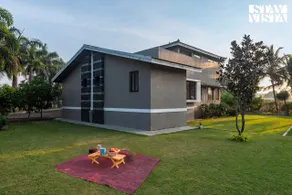 StayVista's Canton Villa - 3BHK with Private Pool & Bathtub - Image 4