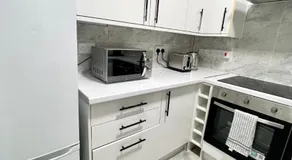2 Bedroom flat with Balcony in White City, Hammersmith - Image 4