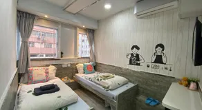 Hong Kong Hostel (Tsim Sha Tsui Mansion) - Image 5