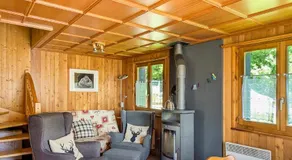 Repos en montagne, Chalet au vert, vue et terrasse - Image 2
