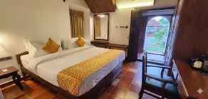 KUMARAKOM THARAVADU - THE HERITAGE HOTEL - Image 2