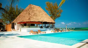 1Zi Beachfront Resort - Image 4