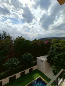 The Hill Hotel - Image 5