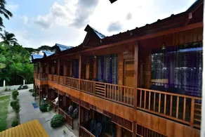 Holiday N Holiday Beach Resort And Spa - Image 5