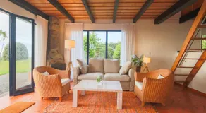 Green OceanView Relaxing Cottage - Image 2