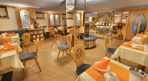 Hotel Piccolo Mondo - Image 2