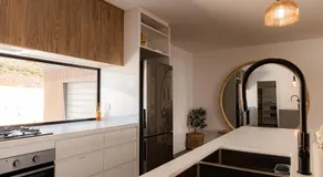 Bambara - Luxury Beachfront Escape - Private Path - Image 4