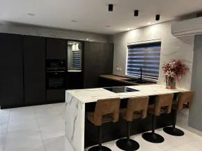 Seaside Serenity Maisonette - Private Pool - Image 5