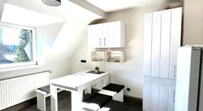 Duisburg FeelHome, Flughafen nah,2-Schlafzimmer, Badewanne, Zentral, WiFi, Top Floor - Image 4