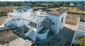 Kosnian Villa with Jeep Renegade Hybrid - Image 5