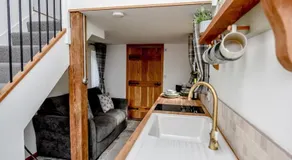 Woodman's Cottage - Image 3
