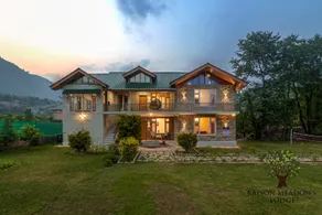 RAISON MEADOWS LODGE - Image 4