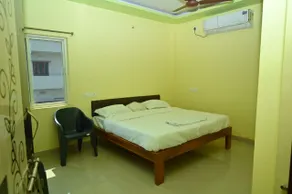 Hotel Ns Guest Inn - Image 5