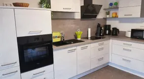 Appartement adapté aux familles avec barbecue, jardin et terrasse - Image 3