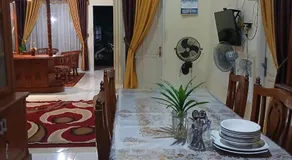 Gestur First House Syariah Hostel - Image 3